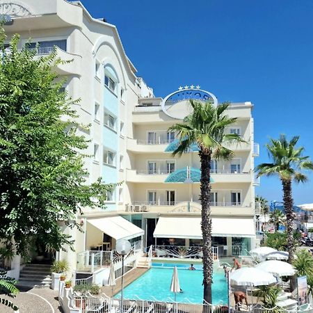 Luxor Beach Boutique Hotel カットーリカ エクステリア 写真