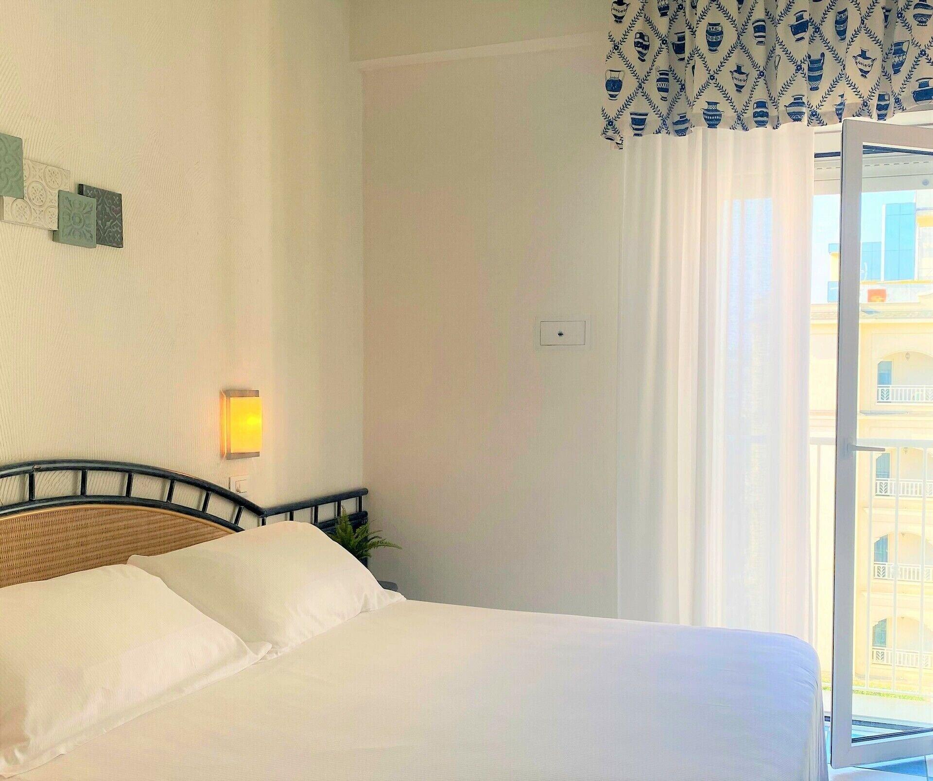 Luxor Beach Boutique Hotel カットーリカ エクステリア 写真