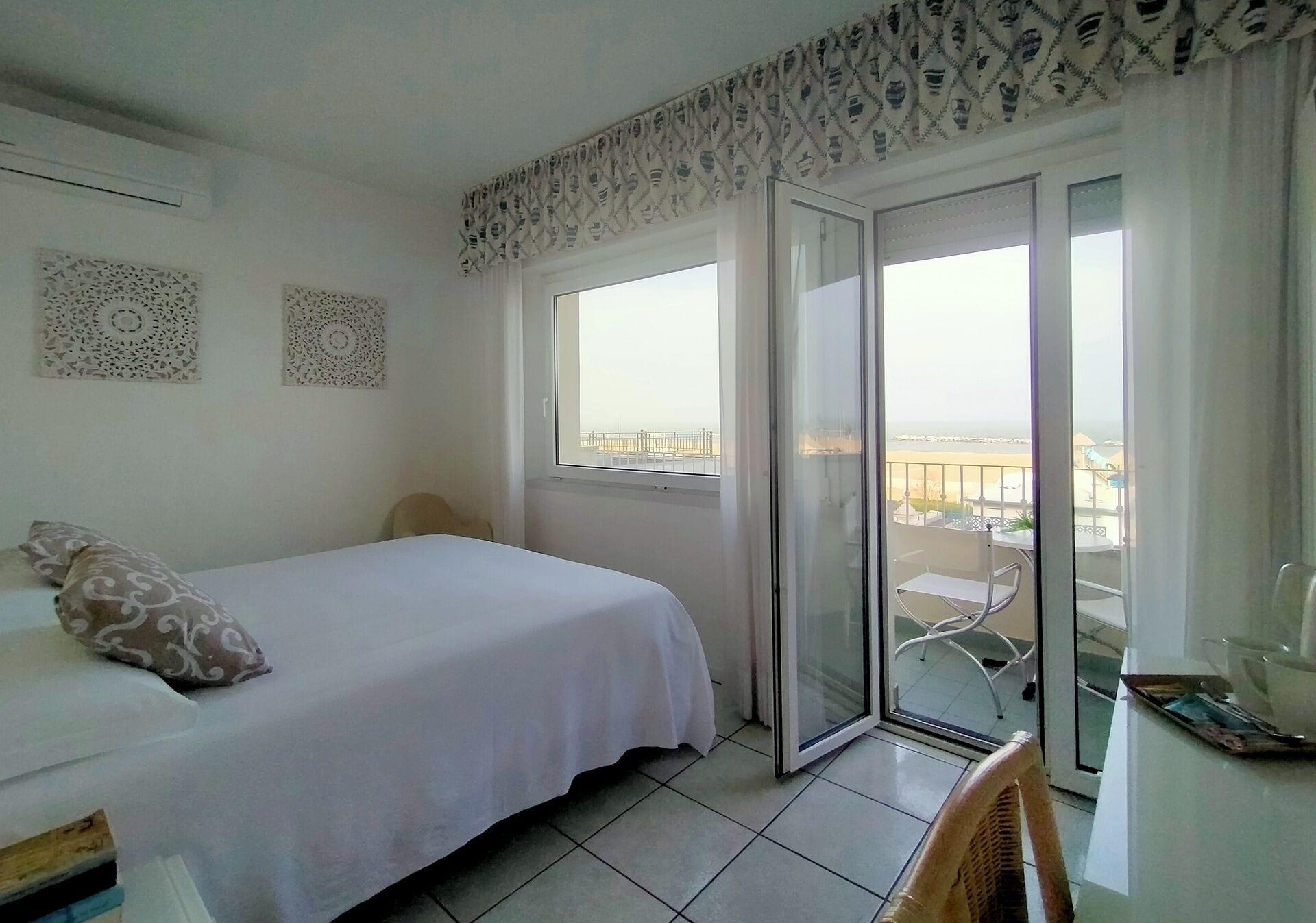 Luxor Beach Boutique Hotel カットーリカ エクステリア 写真