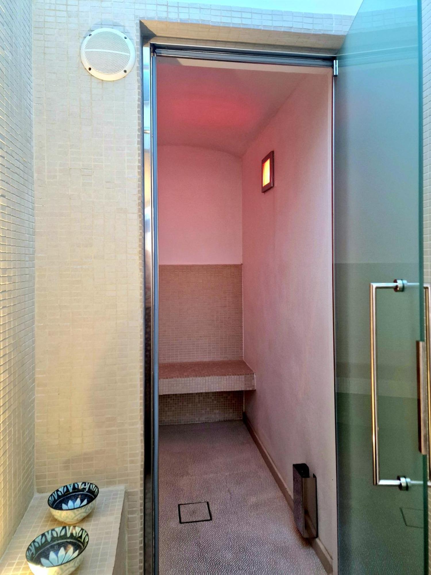 Luxor Beach Boutique Hotel カットーリカ エクステリア 写真