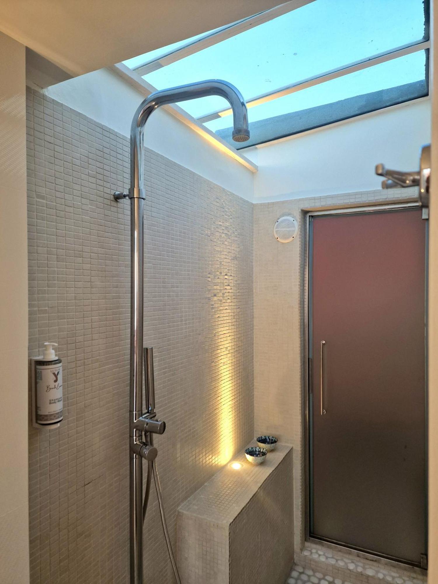 Luxor Beach Boutique Hotel カットーリカ エクステリア 写真