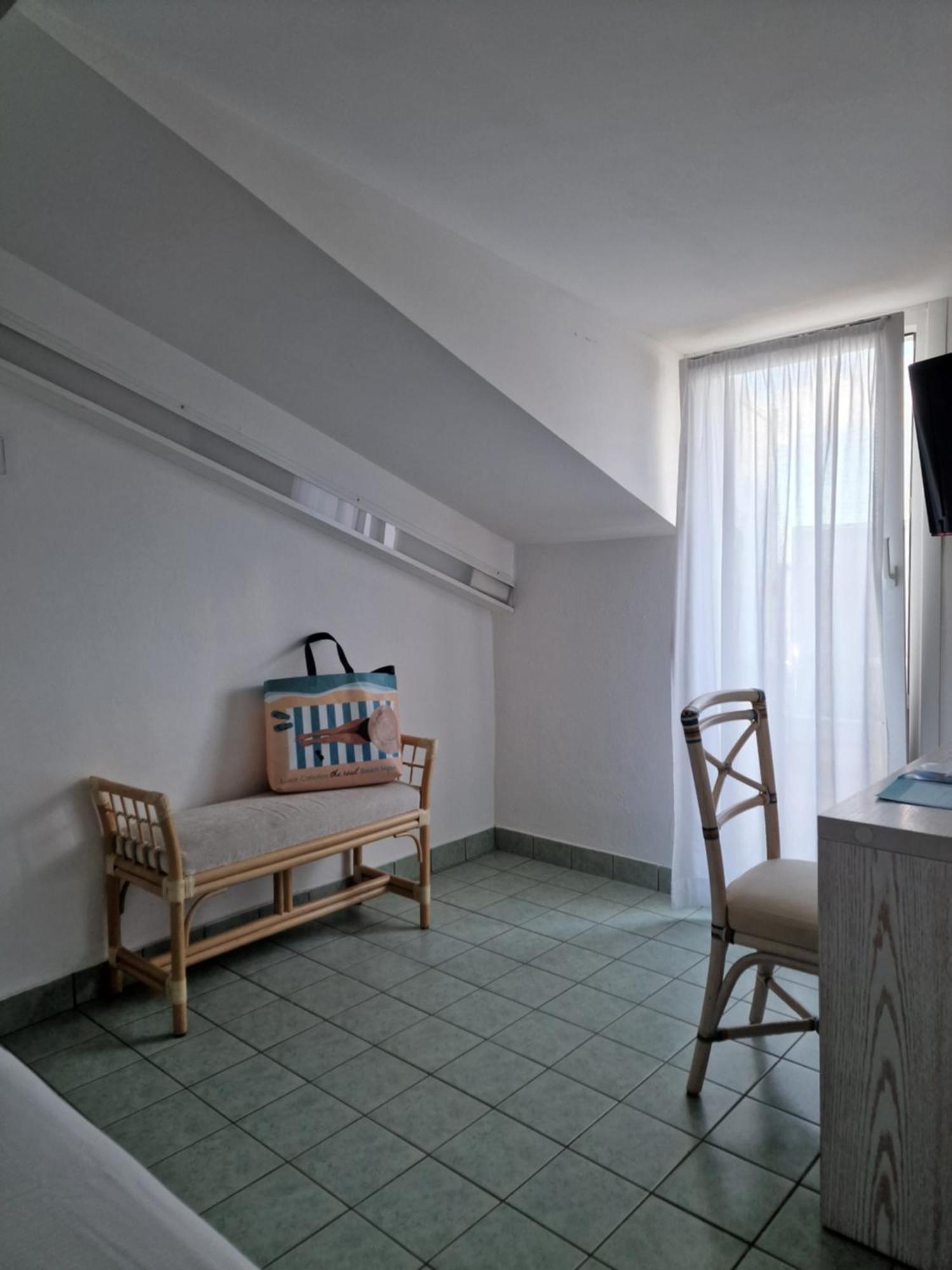 Luxor Beach Boutique Hotel カットーリカ エクステリア 写真