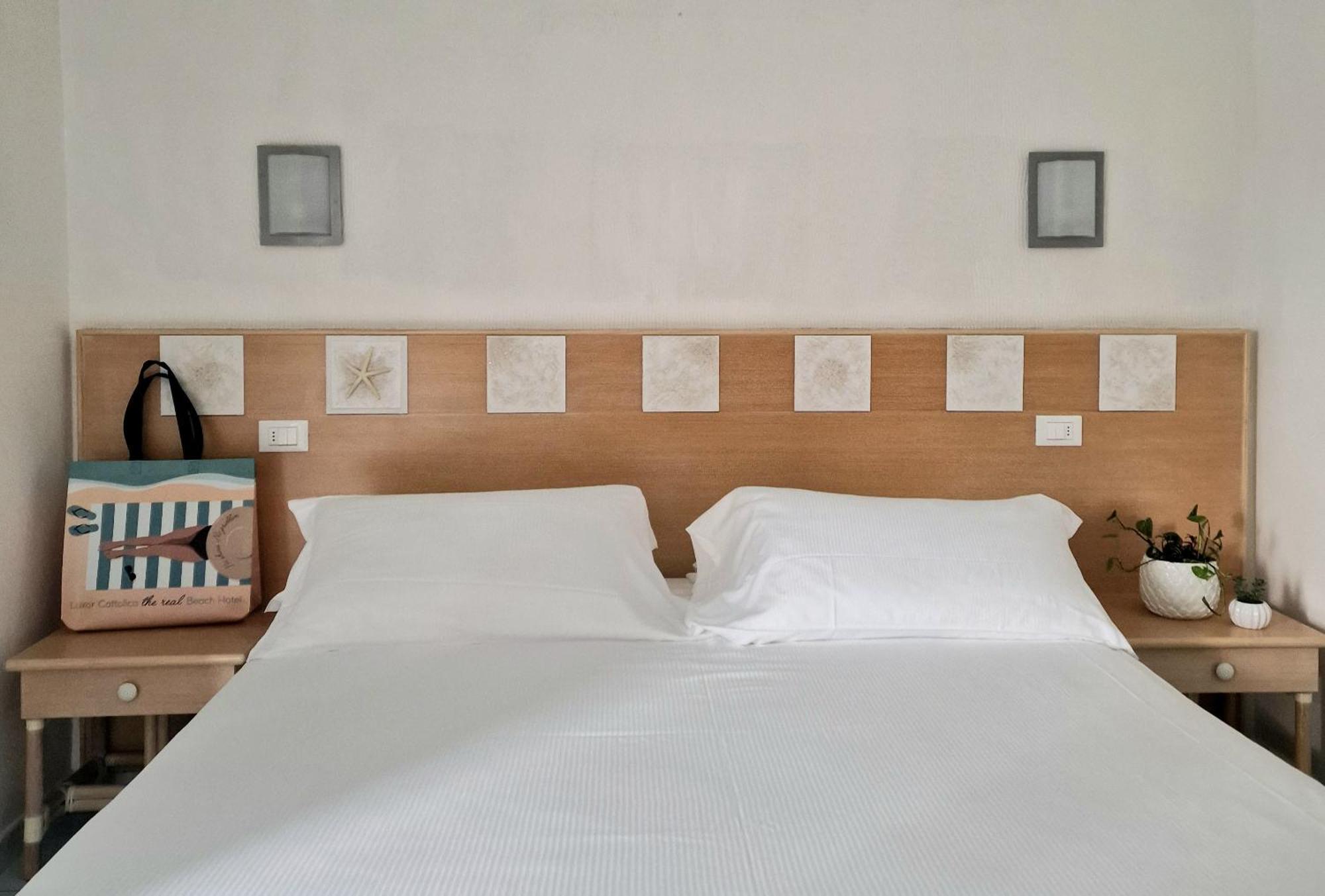 Luxor Beach Boutique Hotel カットーリカ エクステリア 写真